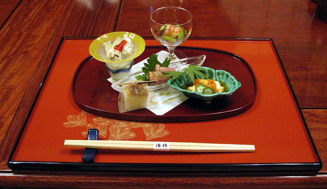 One Proper Kaiseki Dinner