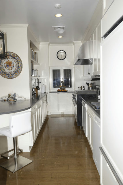 Handleless Ash Cabinetry