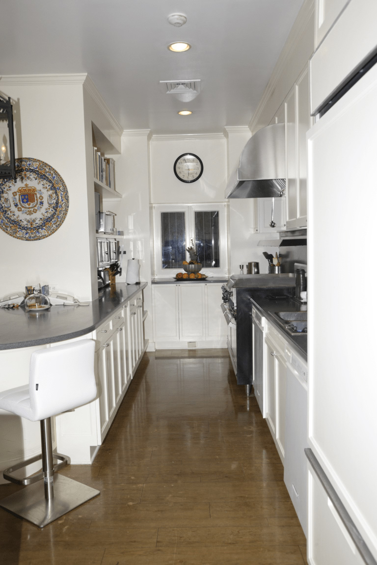 Handleless Ash Cabinetry